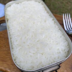 キャンプ飯を作るのに適した調理器具とは？