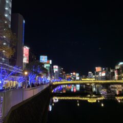 キャンプ初心者がまずそろえるものは？？